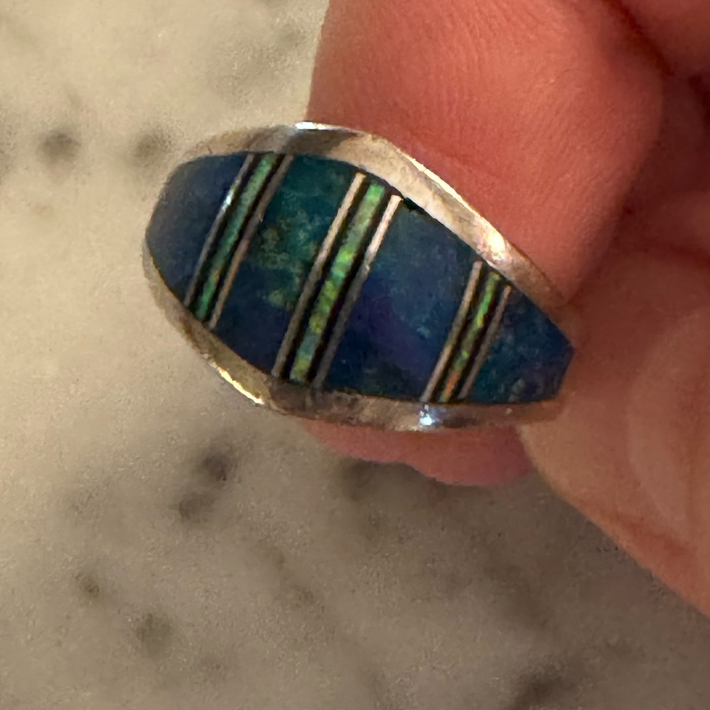 Native American handmade sterling and stone ring. Size 6, like new condition